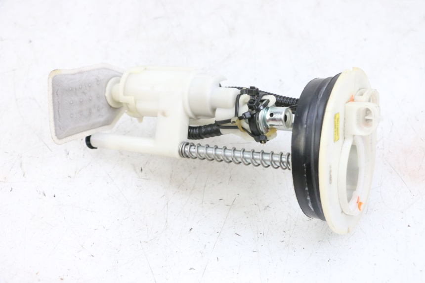 photo de BOMBA DE COMBUSTIBLE YAMAHA NEOS NEO'S 4T 50 (2008 - 2016) - Estado de la superficie y material