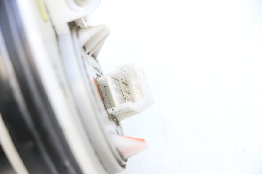 photo de BOMBA DE COMBUSTIBLE YAMAHA NEOS NEO'S 4T 50 (2008 - 2016) - Otra perspectiva