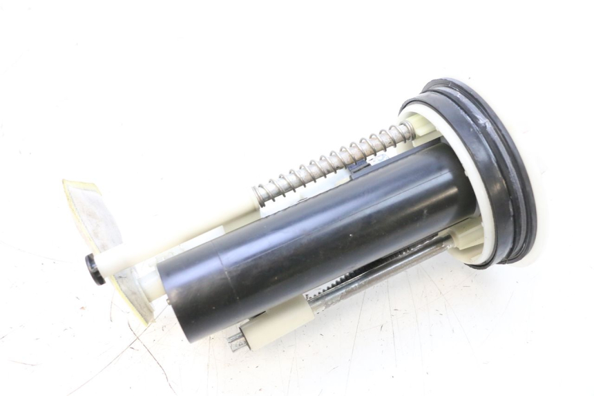 photo de BOMBA DE COMBUSTIBLE YAMAHA NEOS NEO'S 4T 50 (2008 - 2016) - Detalles de los puntos de fijación