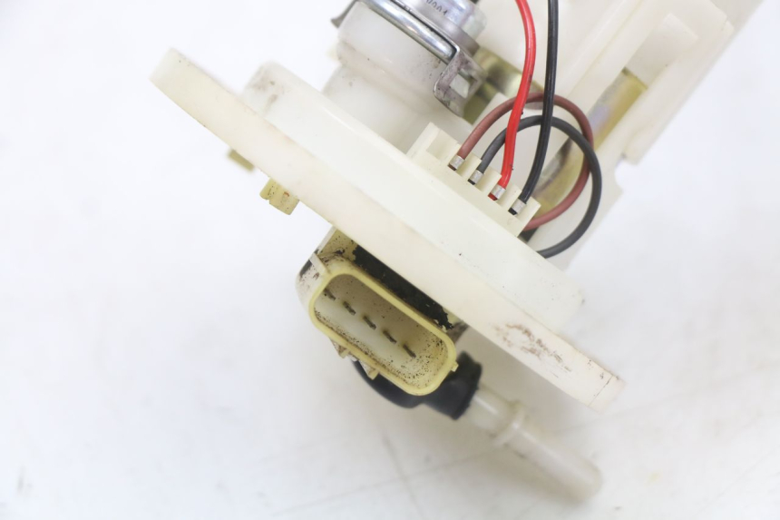 photo de BOMBA DE COMBUSTIBLE HONDA NHX LEAD 110 (2008 - 2010) - Primer plano técnico