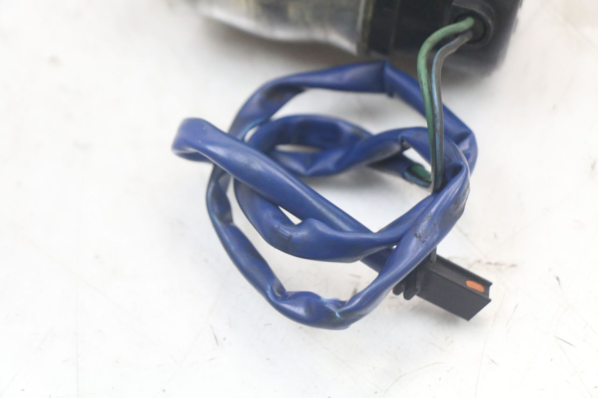 photo de BOMBA DE COMBUSTIBLE HONDA NTV DEAUVILLE 650 (1998 - 2001) - Primer plano técnico