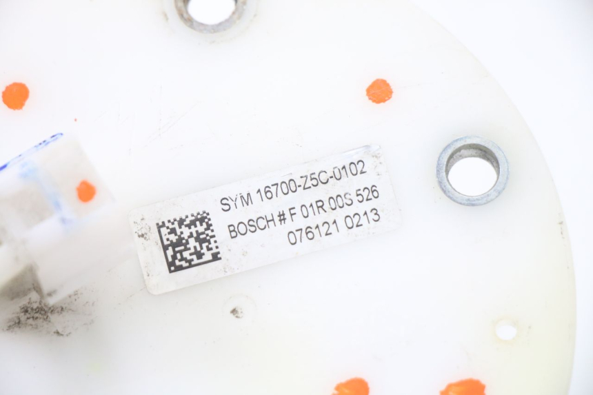 photo de BOMBA GASOLINA SYM ORBIT III 3 4T 50 (2021 - 2025) - Primer plano técnico