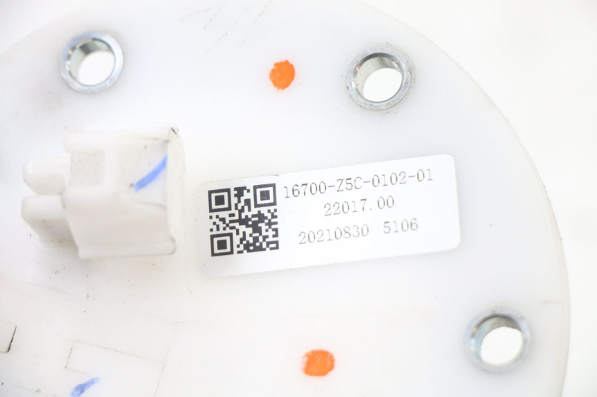 photo de BOMBA GASOLINA SYM ORBIT III 3 4T 50 (2021 - 2025) - Primer plano técnico