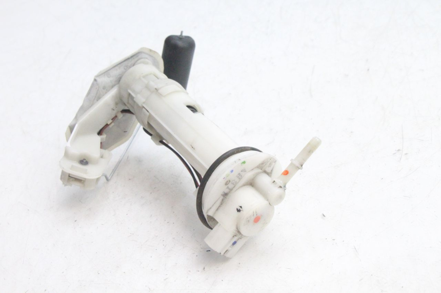 photo de BOMBA DE COMBUSTIBLE HONDA PCX (JF28) 125 (2009 - 2011) - Zoom estado de uso