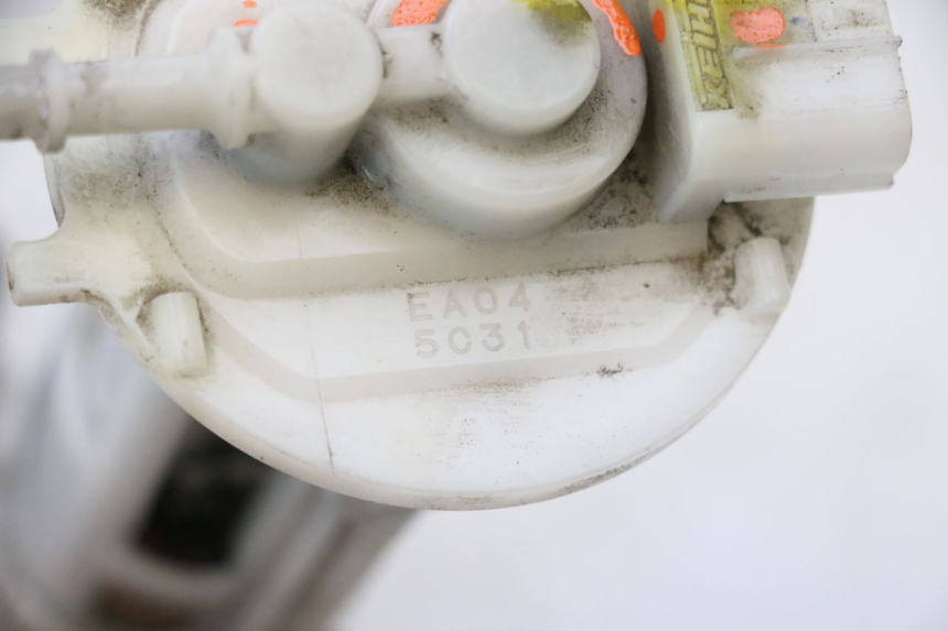 photo de BOMBA GASOLINA HONDA PCX (JF57/JF64) 125 (2014 - 2018) - Primer plano técnico