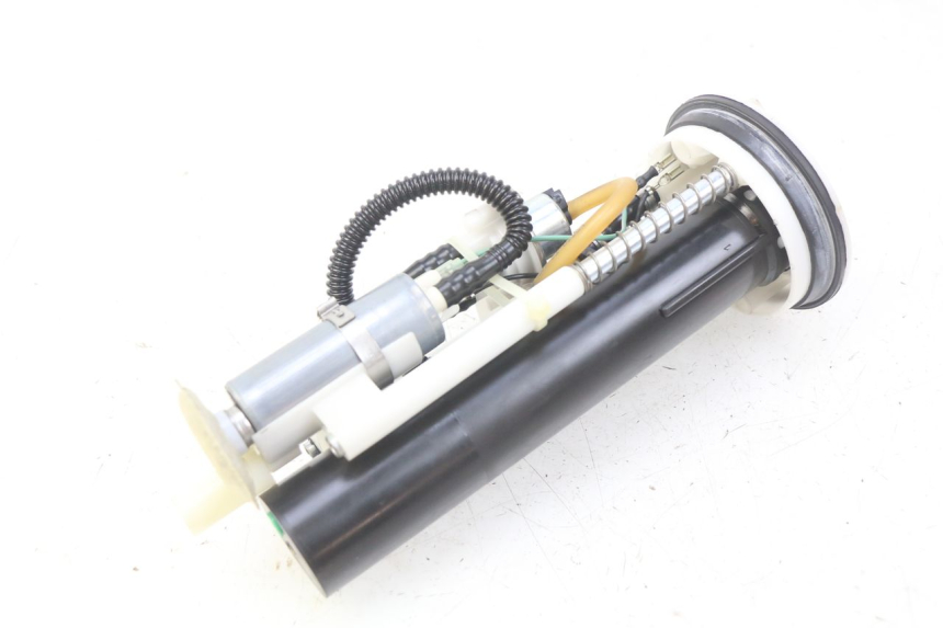 photo de BOMBA GASOLINA PEUGEOT SATELIS COMPRESSOR K15 125 (2006 - 2009) - Recambio usado revisado