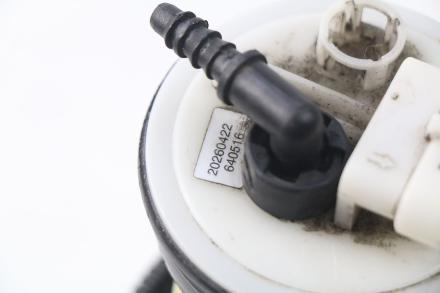 photo de BOMBA GASOLINA PEUGEOT SATELIS 300 (2012 - 2015) - Zoom estado de uso