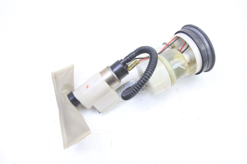 photo de BOMBA GASOLINA PEUGEOT SATELIS 250 (2006 - 2012) - Primer plano técnico