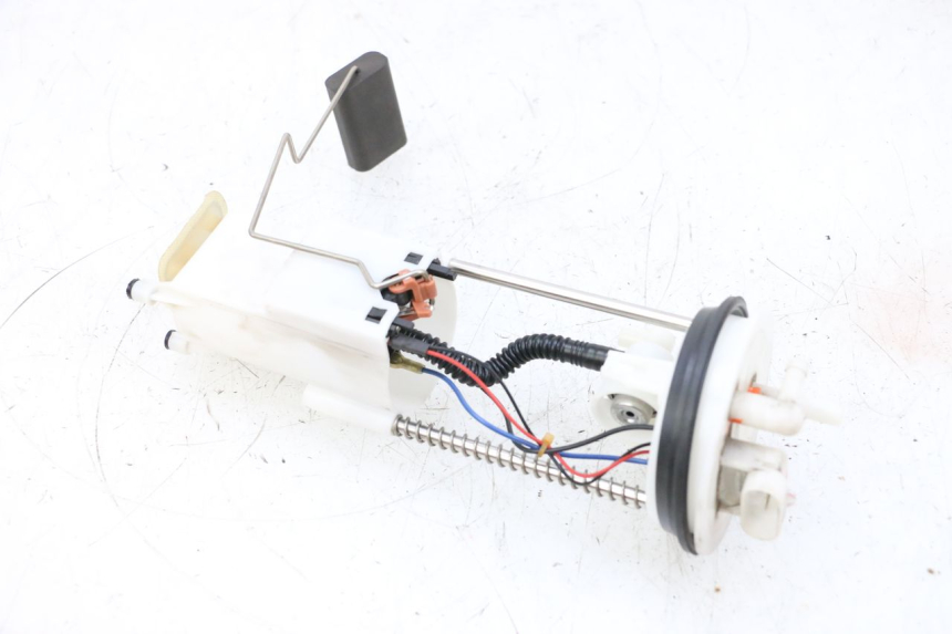 photo de BOMBA GASOLINA PEUGEOT SATELIS 125 (2013 - 2018) - Vista principal