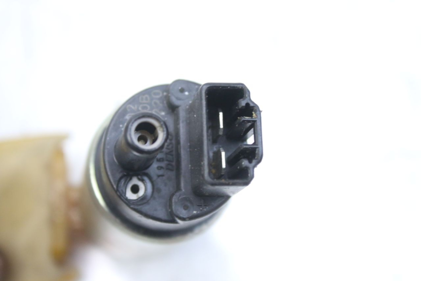 photo de BOMBA DE COMBUSTIBLE TRIUMPH SPRINT ST 955 (1999 - 2001) - Detalle de la pieza