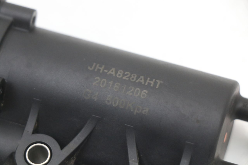 photo de BOMBA GASOLINA PEUGEOT STREETZONE I 2T 50 (2018 - 2020) - Vista general del producto