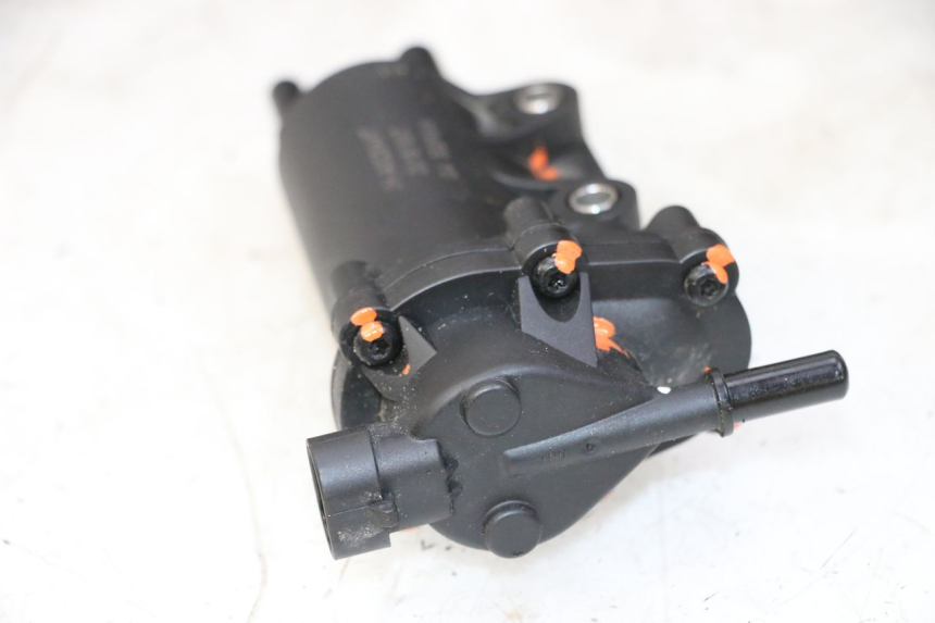 photo de BOMBA GASOLINA PEUGEOT STREETZONE I 2T 50 (2018 - 2020) - Vista general del producto