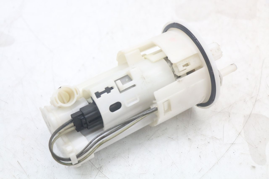 photo de BOMBA DE COMBUSTIBLE YAMAHA TDM ABS 900 (2002 - 2014) - Vista general del producto