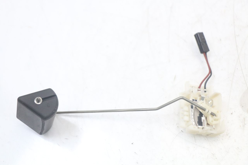 photo de BOMBA DE COMBUSTIBLE YAMAHA TDM ABS 900 (2002 - 2014) - Estado de la superficie y material