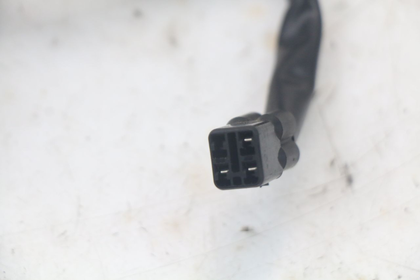 photo de BOMBA DE COMBUSTIBLE KAWASAKI VERSYS ABS 650 (2015 - 2018) - Detalles de los puntos de fijación