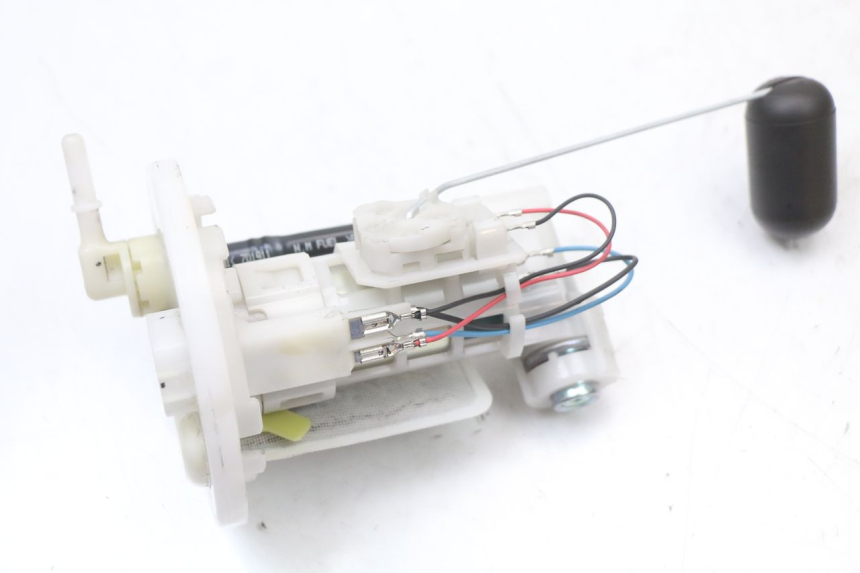 photo de BOMBA DE COMBUSTIBLE YAMAHA XMAX X-MAX ABS 125 (2017 - 2020) - Vista principal