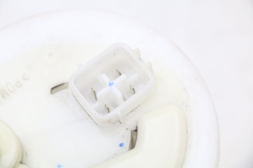 photo de BOMBA DE COMBUSTIBLE YAMAHA XMAX X-MAX ABS 125 (2017 - 2020) - Vista general del producto