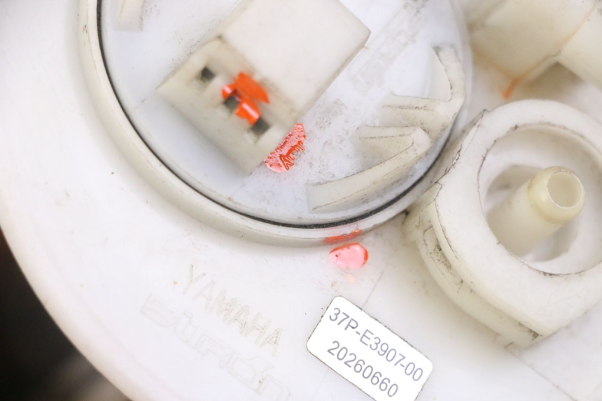 photo de BOMBA DE COMBUSTIBLE YAMAHA X-MAX XMAX 125 (2010 - 2013) - Primer plano técnico