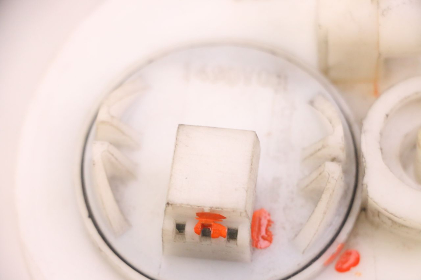 photo de BOMBA DE COMBUSTIBLE YAMAHA X-MAX XMAX 125 (2010 - 2013) - Recambio usado revisado