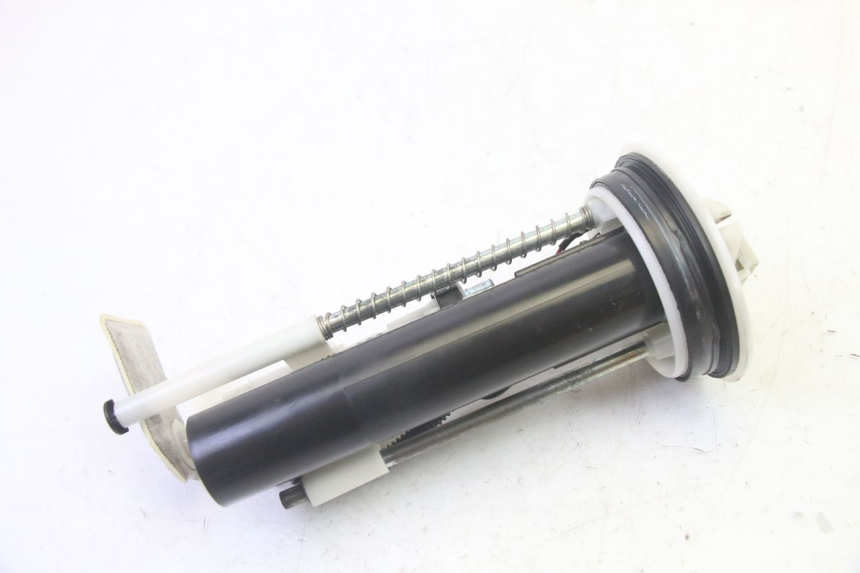 photo de BOMBA DE COMBUSTIBLE YAMAHA X-MAX XMAX 125 (2010 - 2013) - Zoom estado de uso