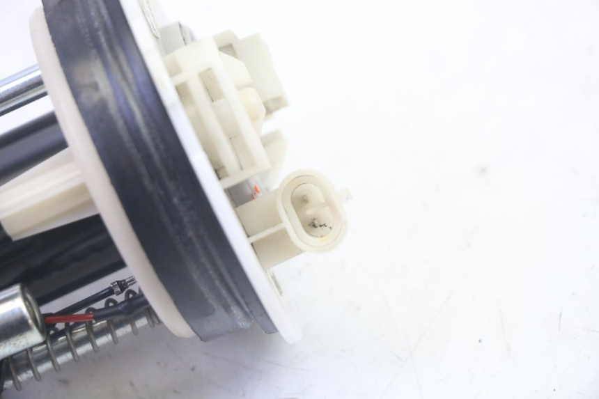 photo de BOMBA DE COMBUSTIBLE YAMAHA XMAX X-MAX 125 (2006 - 2009) - Detalle de la pieza