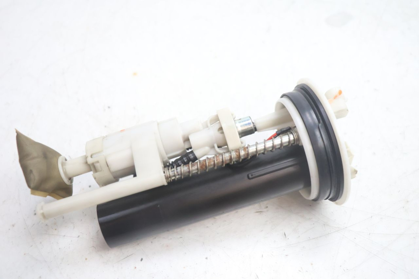 photo de BOMBA DE COMBUSTIBLE YAMAHA XMAX X-MAX 125 (2006 - 2009) - Zoom estado de uso