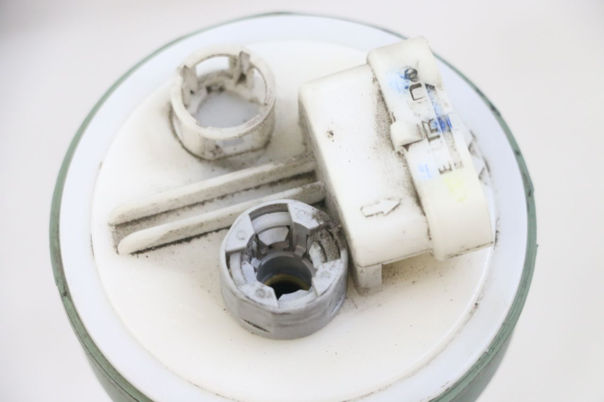 photo de BOMBA DE COMBUSTIBLE PIAGGIO X10 125 (2012 - 2017) - Detalle de la pieza