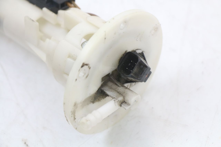 photo de BOMBA GASOLINA KYMCO XCITING 250 (2006 - 2009) - Detalle de la pieza