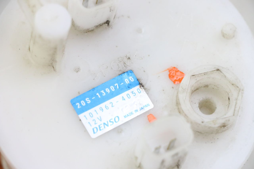 photo de BOMBA GASOLINA YAMAHA XJ6 ABS 600 (2008 - 2016) - Zoom estado de uso