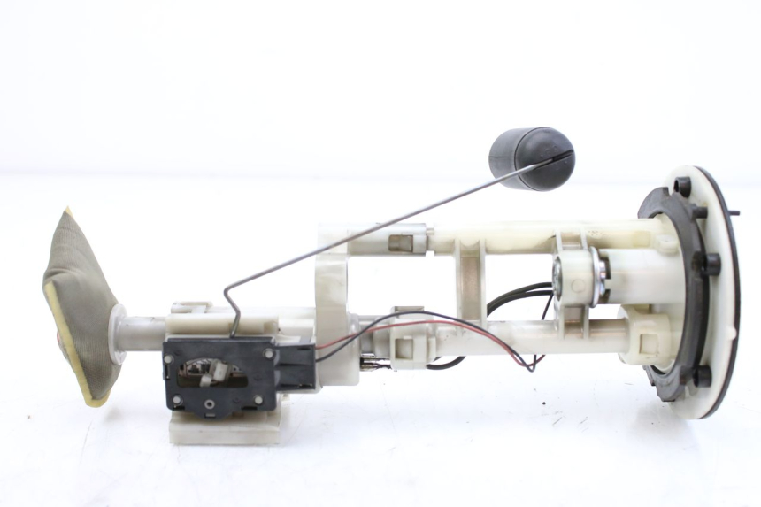 photo de BOMBA DE COMBUSTIBLE YAMAHA XP T-MAX TMAX ABS 500 (2004 - 2007) - Otra perspectiva