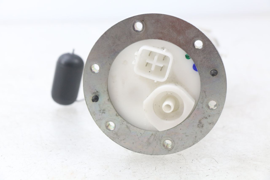 photo de BOMBA GASOLINA YAMAHA XP T-MAX TMAX 500 (2008 - 2012) - Detalles de los puntos de fijación