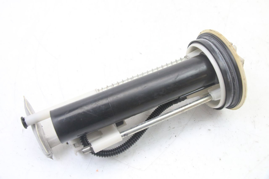 photo de BOMBA DE COMBUSTIBLE YAMAHA X-MAX XMAX ABS 250 (2010 - 2014) - Zoom estado de uso