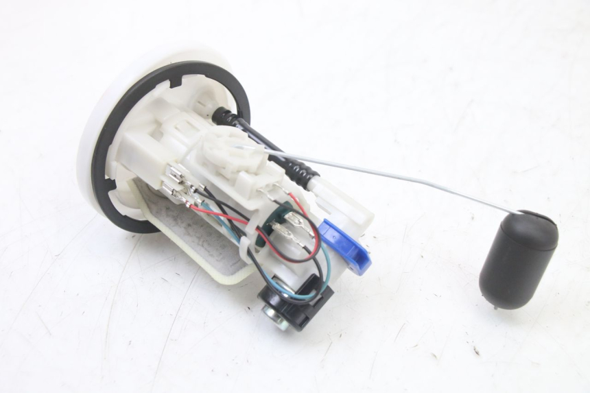 photo de BOMBA GASOLINA YAMAHA YP T-MAX TMAX 530 (2017 - 2020) - Otra perspectiva