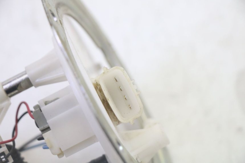 photo de BOMBA GASOLINA YAMAHA YFM GRIZZLY 550 (2008 - 2015) - Detalle de la pieza