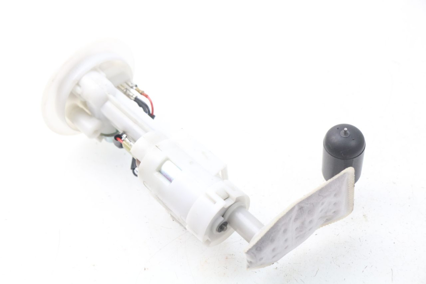 photo de BOMBA GASOLINA YAMAHA YP X-MAX XMAX 400 (2014 - 2017) - Detalle de la pieza