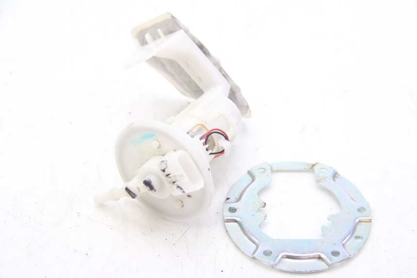 photo de BOMBA DE COMBUSTIBLE PIAGGIO ZIP 4T 50 (2018 - 2020) - Zoom estado de uso