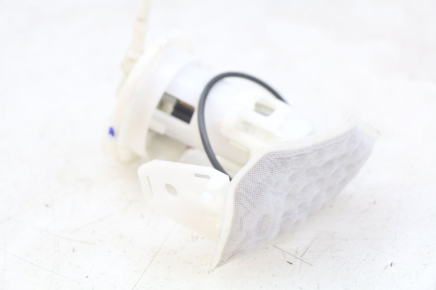 photo de BOMBA DE COMBUSTIBLE PIAGGIO ZIP 4T 50 (2018 - 2020) - Primer plano técnico