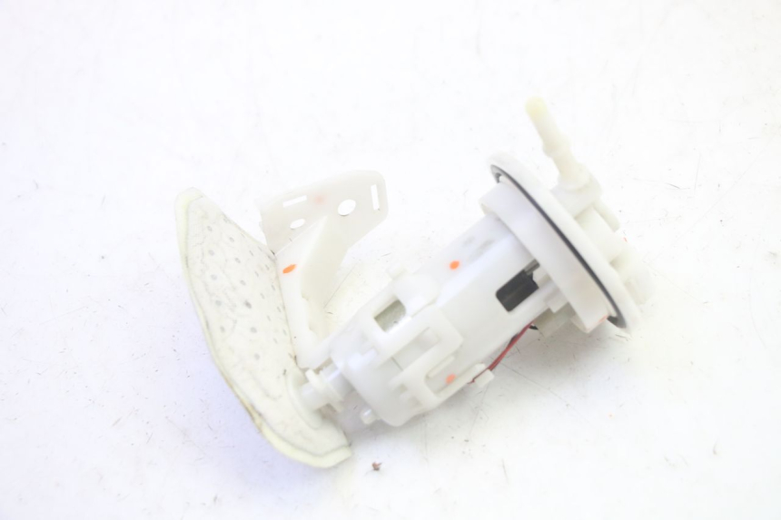 photo de BOMBA DE COMBUSTIBLE PIAGGIO ZIP 4T 50 (2018 - 2020) - Zoom estado de uso