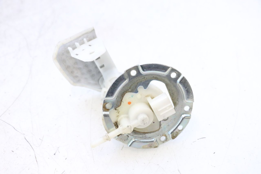 photo de BOMBA DE COMBUSTIBLE PIAGGIO ZIP 4T 50 (2018 - 2020) - Primer plano técnico