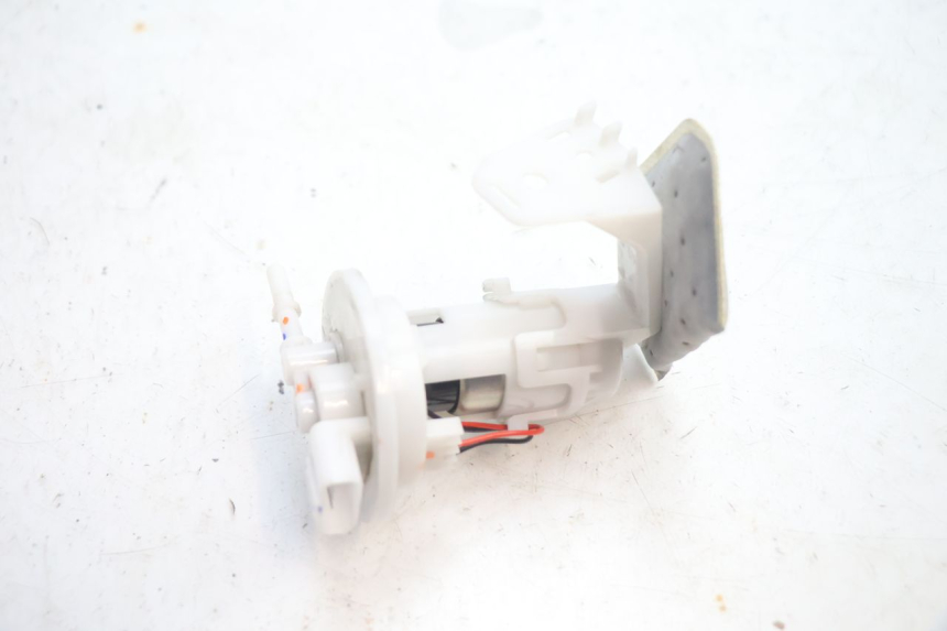 photo de BOMBA DE COMBUSTIBLE PIAGGIO ZIP 4T 50 (2018 - 2020) - Primer plano técnico