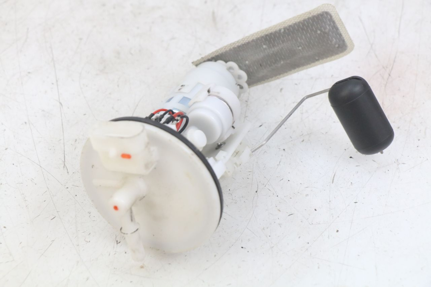 photo de BOMBA DE COMBUSTIBLE UNIVERSAL BIKE ZN50QT-11B 50 (2018 - 2021) - Vista general del producto