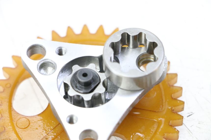 photo de BOMBA DE ACEITE KYMCO AGILITY 4T 50 (2018 - 2022) - Otra perspectiva