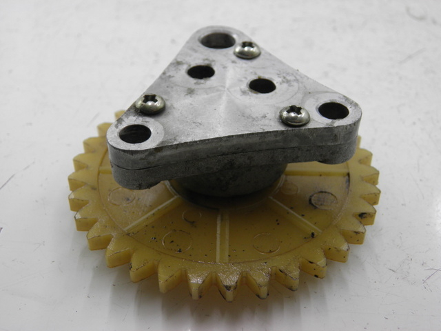 photo de BOMBA ACEITE BENZHOU YY50QT31 VINTAGE 50 (2009 - 2012) - Zoom estado de uso