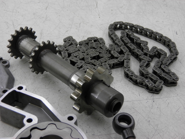 photo de BOMBA ACEITE BMW R RS 1150 (2001 - 2005) - Detalles de los puntos de fijación