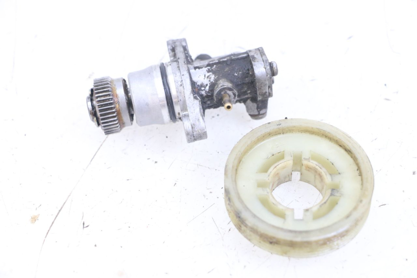 photo de BOMBA DE ACEITE MBK BOOSTER SPIRIT 50 (1999 - 2003) - Zoom estado de uso