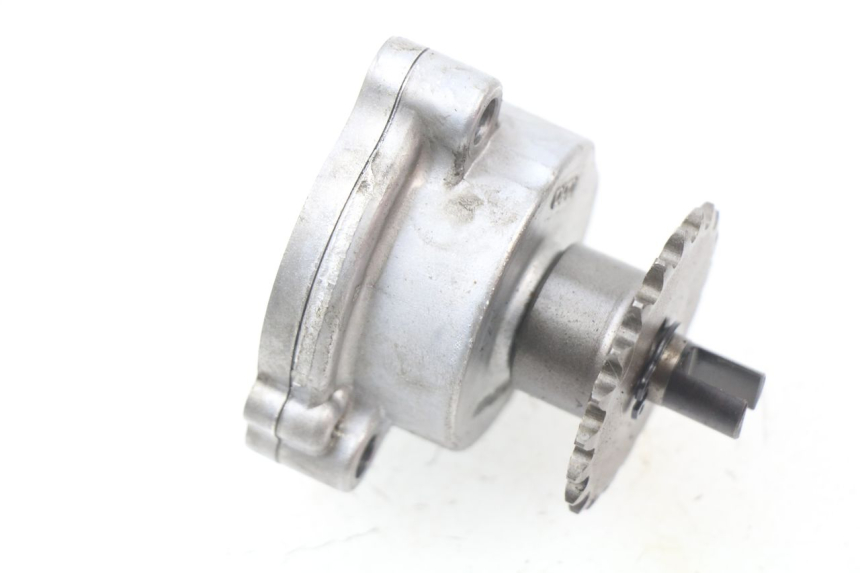 photo de BOMBA DE ACEITE SUZUKI BURGMAN 650 (2002 - 2004) - Detalle de la pieza
