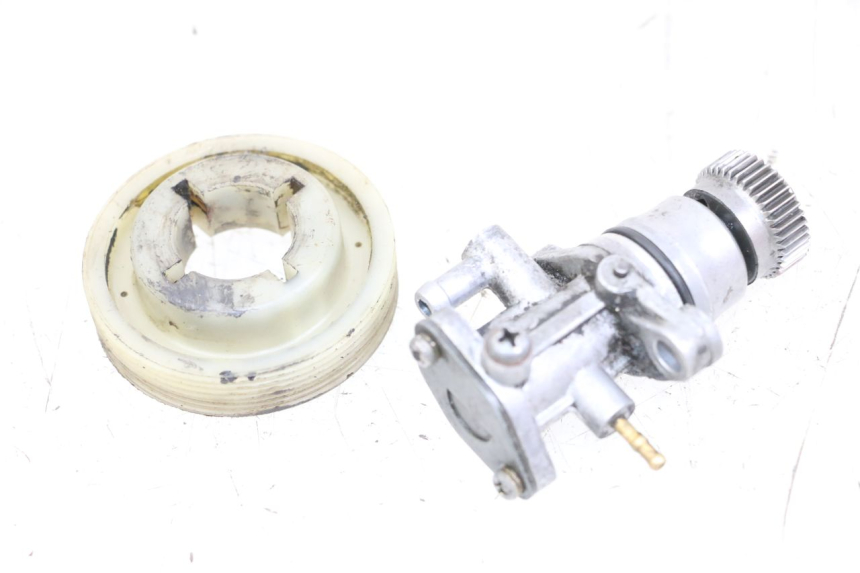 photo de BOMBA ACEITE YAMAHA BW'S 50 (2004 - 2017) - Vista principal