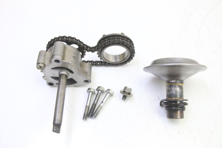 photo de BOMBA DE ACEITE HONDA CBR RR FIREBLADE 900 (1992 - 1994) - Detalle de la pieza