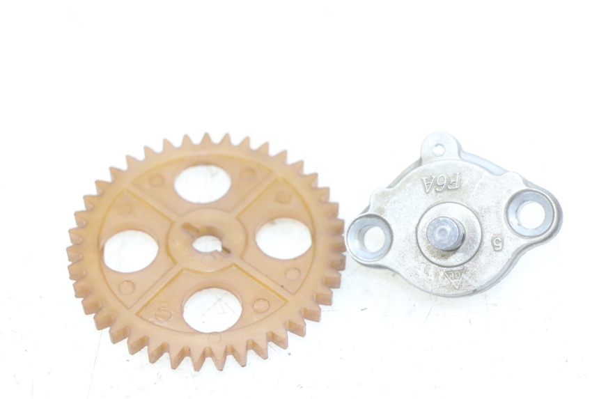 photo de BOMBA DE ACEITE PEUGEOT CITYSTAR AIR 125 (2014 - 2017) - Zoom estado de uso