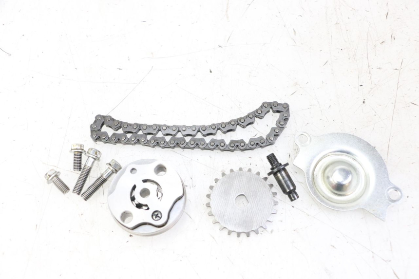 photo de BOMBA ACEITE DAELIM BESBI 125 (2007 - 2008) - Detalle de la pieza